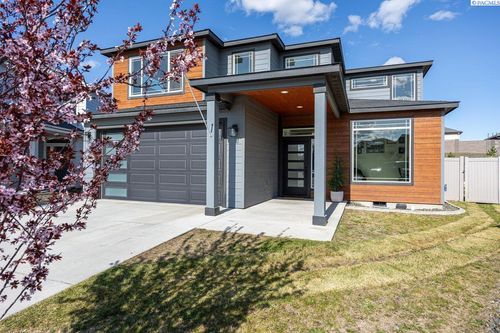 4672 Jodie St, Richland, WA, 99352-7005 | Card Image