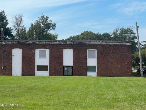 100 State St, Natchez, MS, 39120-3469 | Card Image