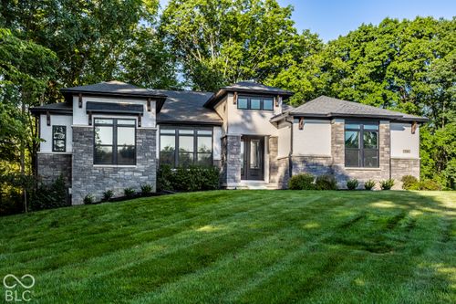 5200 Sherrington Ct, Zionsville, IN, 46077-7026 | Card Image