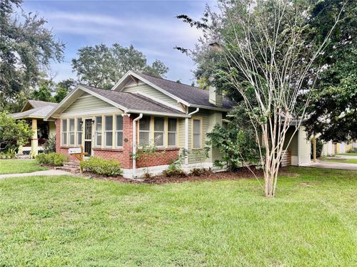 406 E 9th Ave, Mount Dora, FL, 32757-4936 | Card Image