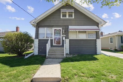 7607 39th Street, Kenosha, WI, 53142 | Card Image