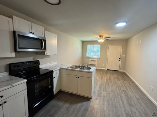 116 Tabor Dr, WARNER ROBINS, GA, 31093-1901 | Card Image