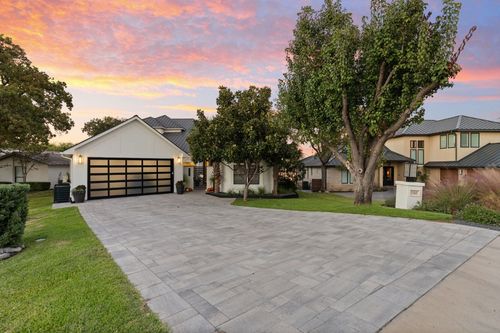 1310 Broken Arrow, Horseshoe Bay, TX, 78657-5742 | Card Image