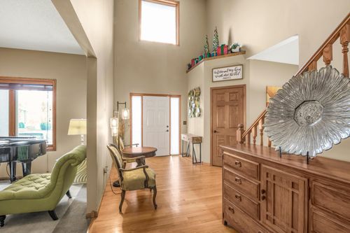 10512 Hidden Oaks Ln N, Champlin, MN, 55316-3045 | Card Image