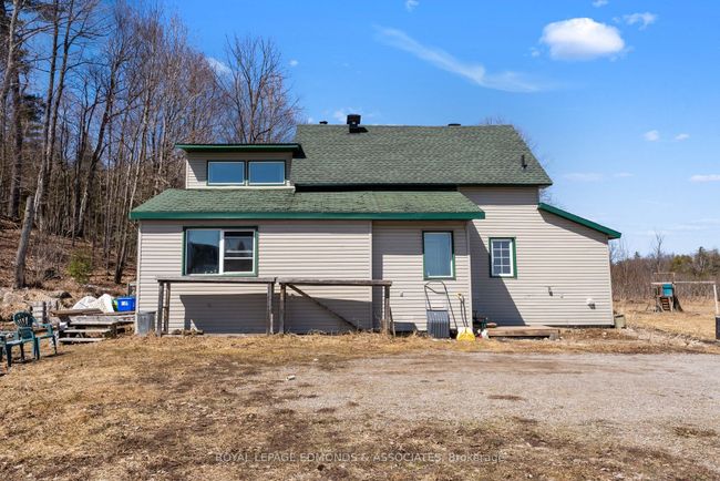 887 Flat Rd, House other with 3 bedrooms, 2 bathrooms and 10 parking in Dacre ON | Image 6