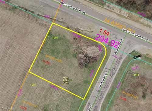 11006 Madlyn St Ne, Bolivar, OH, 44612-8220 | Card Image