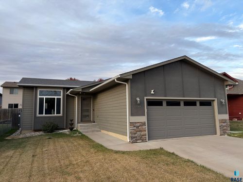 6544 W Amber St Street, Sioux Falls, SD, 57107 | Card Image