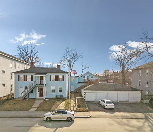 3 Chelsea St, Worcester, MA, 01610-2947 | Card Image
