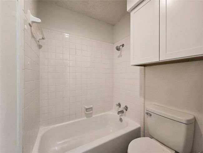 APT-103 - 8418 Fathom Cir, Condo with 2 bedrooms, 2 bathrooms and 2 parking in Austin TX | Image 20