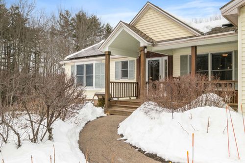 680 Union Rd, Belmont, NH, 03220-3807 | Card Image