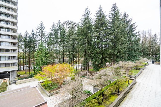 205 - 3755 Bartlett Court, Condo with 1 bedrooms, 1 bathrooms and 1 parking in Burnaby BC | Image 19
