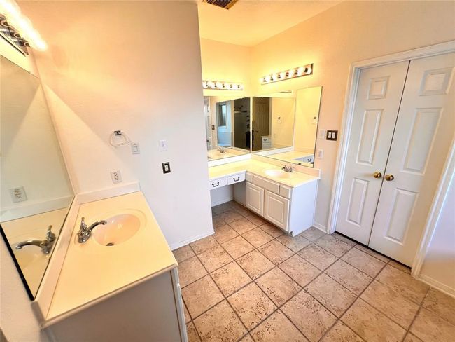 2222 Scenic Shore Dr, House other with 5 bedrooms, 4 bathrooms and null parking in Seabrook TX | Image 22