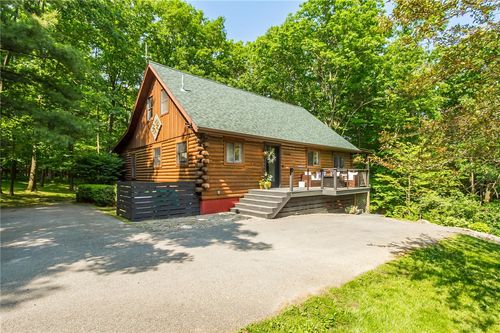 7566 Gregg Rd, Bloomfield, NY, 14469-9789 | Card Image