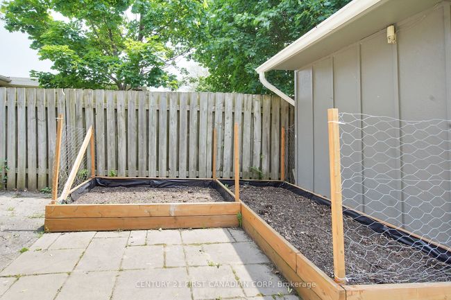 1 Buchan Rd, House other with 4 bedrooms, 2 bathrooms and 3 parking in London ON | Image 37