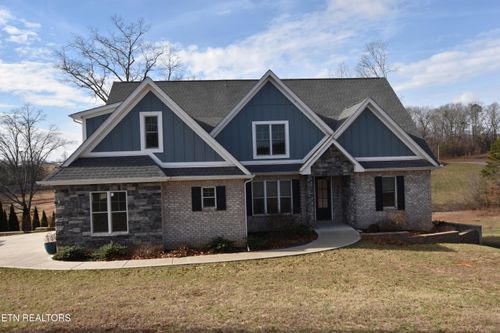 322 Blount Cir, Rutledge, TN, 37861-5675 | Card Image