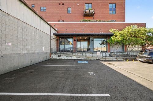 306-2250 Mary St, Pittsburgh, PA, 15203-2293 | Card Image