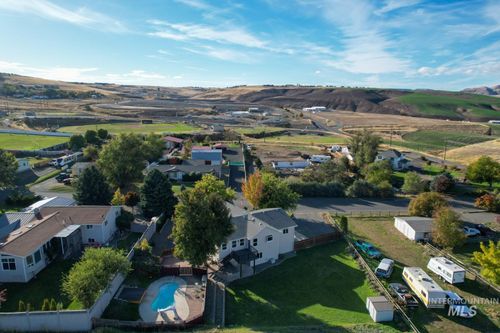 2635 27th St, Clarkston, WA, 99403-1686 | Card Image