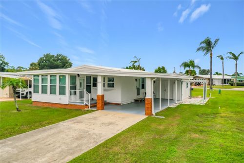 1022 Capella Dr, Tavares, FL, 32778-2509 | Card Image