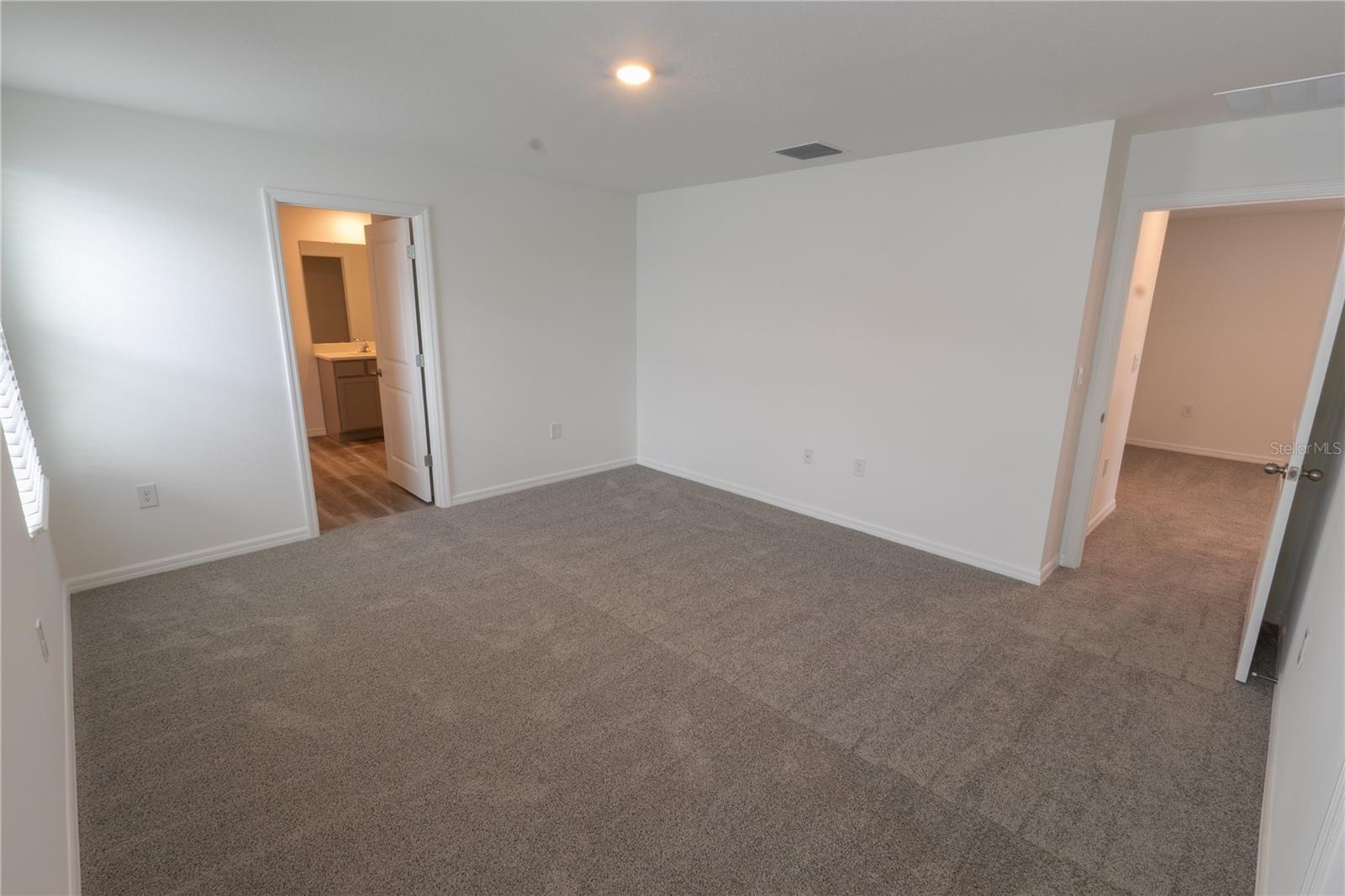 Residential Lease in ZEPHYRHILLS 5