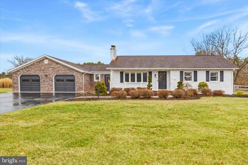 7903 Clover Hill Dr, FREDERICK, MD, 21702-2907 | Card Image