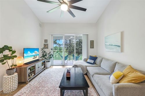 apt-202-12110 Summergate Cir, FORT MYERS, FL, 33913-8062 | Card Image