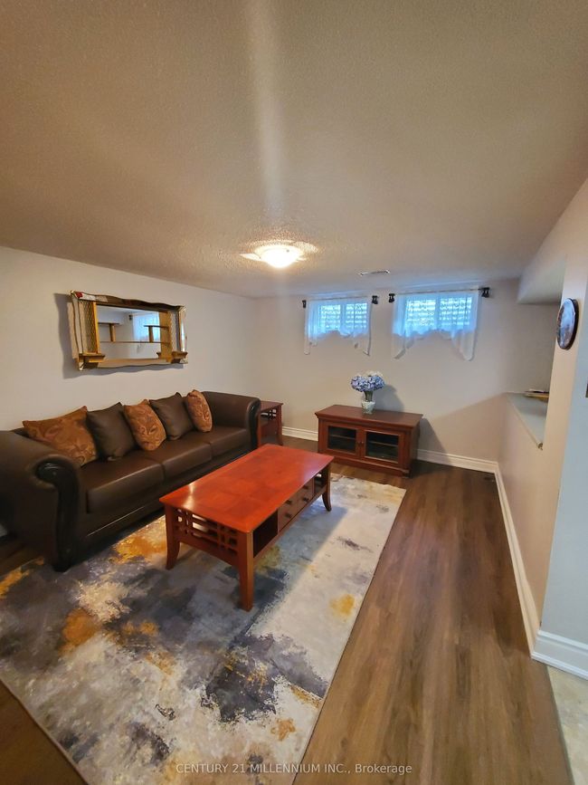 LOWER - 162 Bartley Bull Pky, House other with 2 bedrooms, 1 bathrooms and 2 parking in Brampton ON | Image 4