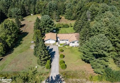 1035 High Falls Rd, House other with 4 bedrooms, 2 bathrooms and 10 parking in Bracebridge ON | Image 2