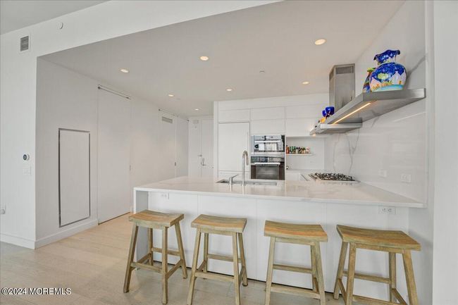 809 - 1101 Ocean Ave, Condo with 2 bedrooms, 2 bathrooms and 1 parking in Asbury Park NJ | Image 6