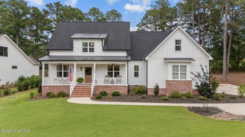 210 Finch Gate Dr, West End, NC, 27376 | Card Image