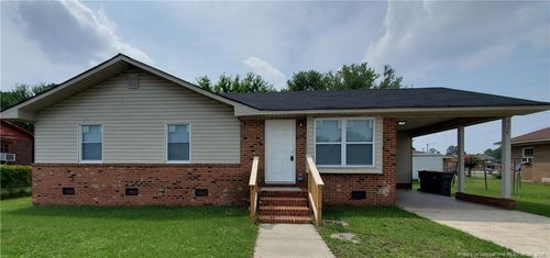 724 Spruce St, Lumberton, NC, 28358-6442 | Card Image