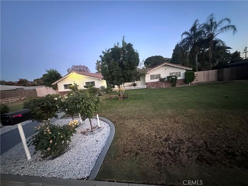 5817 Olive, Bakersfield, CA, 93308 | Card Image