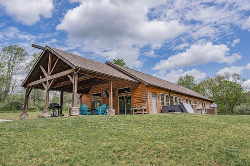 22370 Frantz Rd, New Plymouth, OH, 45654-9633 | Card Image