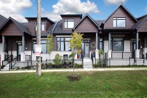 18 Vern Robertson Gate, Uxbridge, ON, L9P0R9 | Card Image