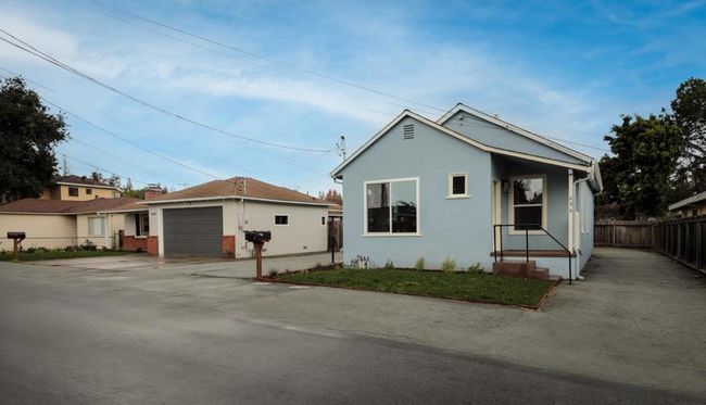 300 Encina Cmns, House other with 7 bedrooms, 5 bathrooms and 2 parking in Stanford CA | Image 44