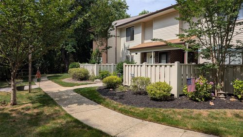 972-972 Skyline Dr, Coram, NY, 11727-3669 | Card Image