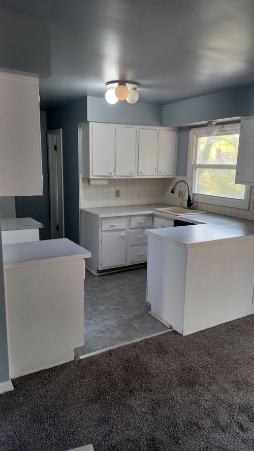 3288 Tall Oaks Ct, Flint, MI, 48532-3752 | Card Image