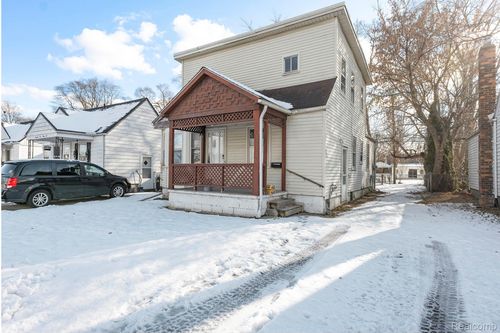 17124 Toepfer Dr, Eastpointe, MI, 48021-3013 | Card Image