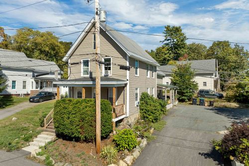 25 West St, Lebanon, NH, 03766-1565 | Card Image