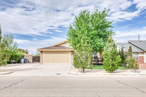 5733 Saplinas Rd, El Paso, TX, 79932-1958 | Card Image