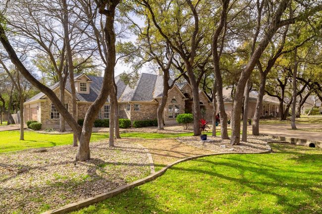 Large lot, great trees | Image 32