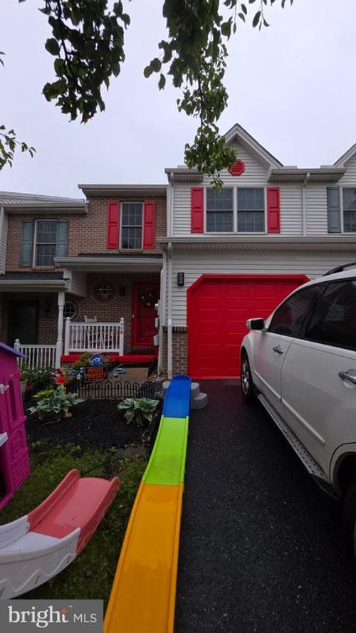 57 Keefer Way, MECHANICSBURG, PA, 17055-9257 | Card Image