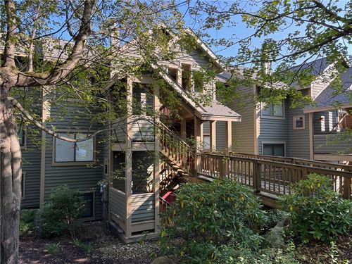 5026 Summit View Ct, Somerset, PA, 15501 | Card Image