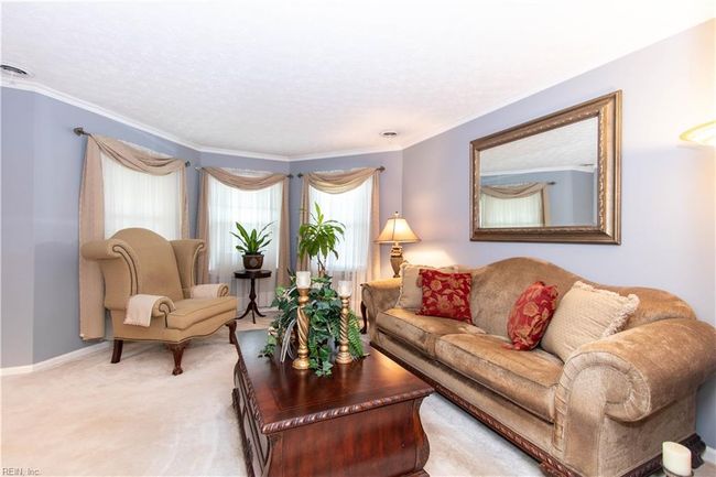 10 Steeplechase Loop, House other with 3 bedrooms, 3 bathrooms and null parking in Hampton VA | Image 6