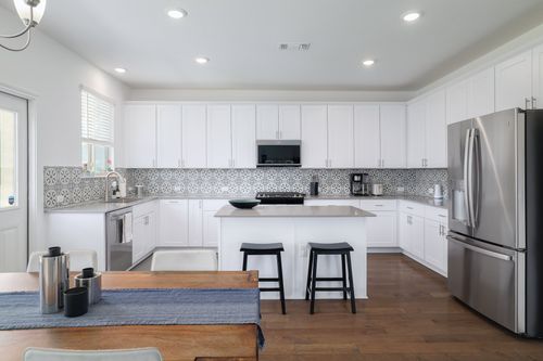 6829 Ellsworth Walk, Austin, TX, 78724-4525 | Card Image