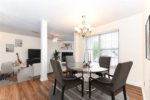 4d-6704 W Friendly Ave, Greensboro, NC, 27410-4051 | Card Image