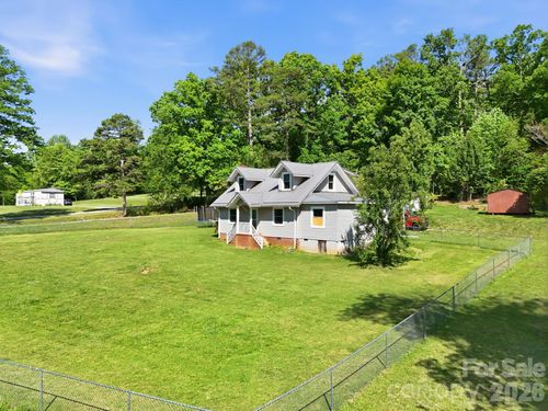 5054 Sugar Hill Rd, Marion, NC, 28752-6155 | Card Image