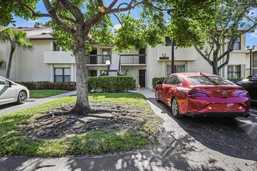 3367 Perimeter Dr, Greenacres, FL, 33467-2068 | Card Image