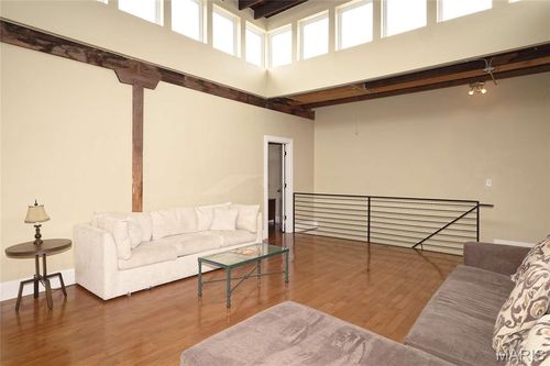 apt-d-2315 Tennessee Ave, Saint Louis, MO, 63104-1777 | Card Image