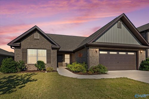 130 Edgestone Dr, Harvest, AL, 35749-4408 | Card Image