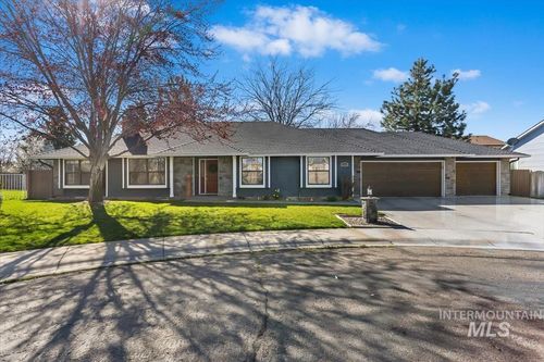 2840 N Camden Pl, Boise, ID, 83704-5771 | Card Image